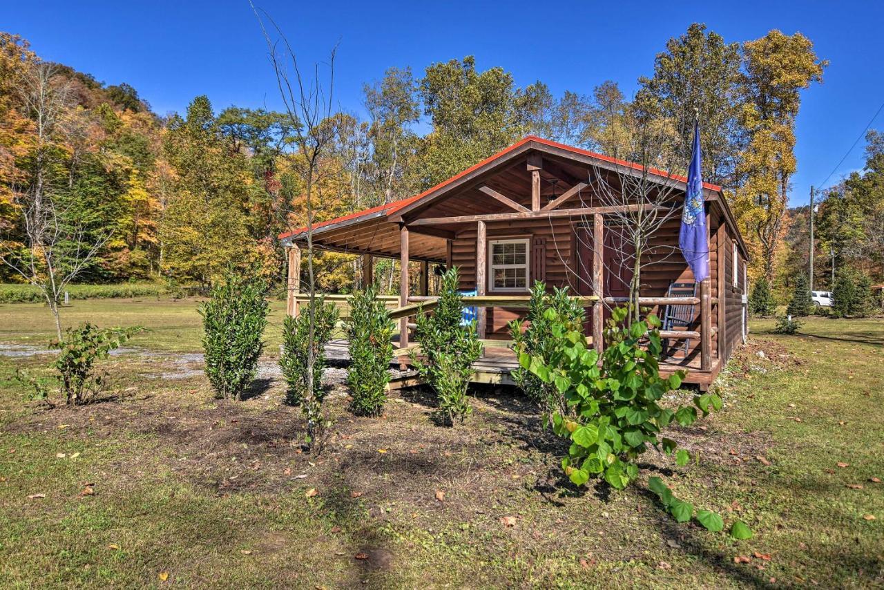 Pet-Friendly Cabin With Fire Pit And River Access! Parsons Εξωτερικό φωτογραφία