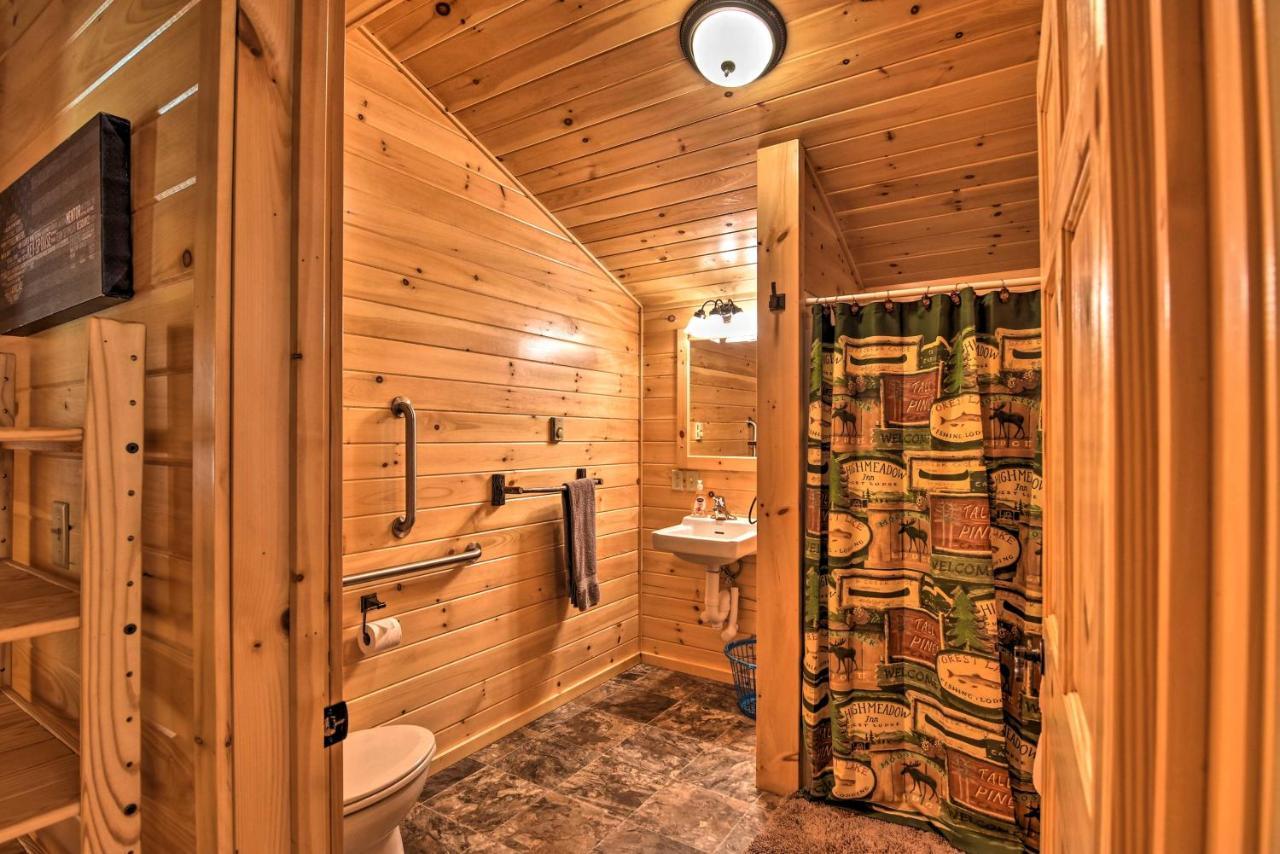 Pet-Friendly Cabin With Fire Pit And River Access! Parsons Εξωτερικό φωτογραφία